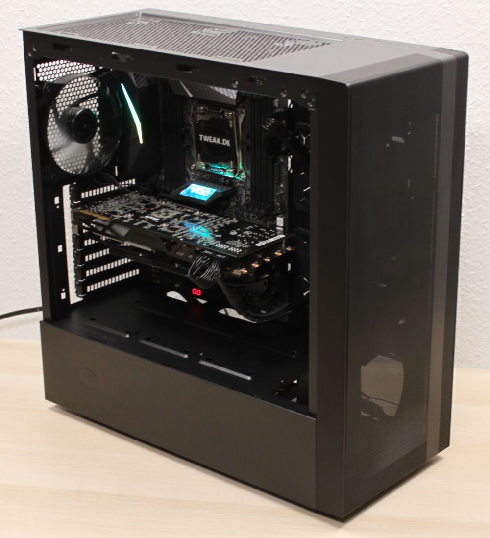 Cooler Master Masterbox NR600 Mid Tower